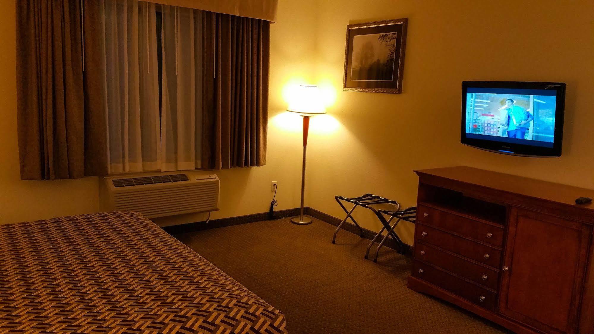 A Riverside Inn Travelodge By Wyndham Fairplay Kültér fotó